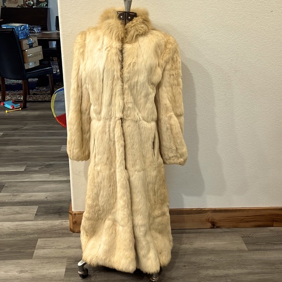 Vintage rabbit undercoat, FUC - Picture 2 of 8